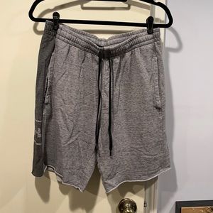 Men’s under Armour shorts